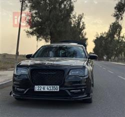 کرایسلەر 300